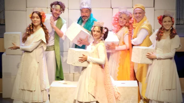 "Παραμύθι χωρίς όνομα" από την Παιδική Σκηνή Κάρμεν Ρουγγέρη