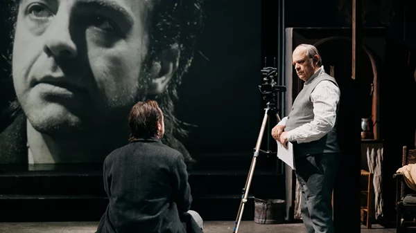 Πρώτες φωτογραφίες από το "Έγκλημα και τιμωρία" του Δημήτρη Τάρλοου