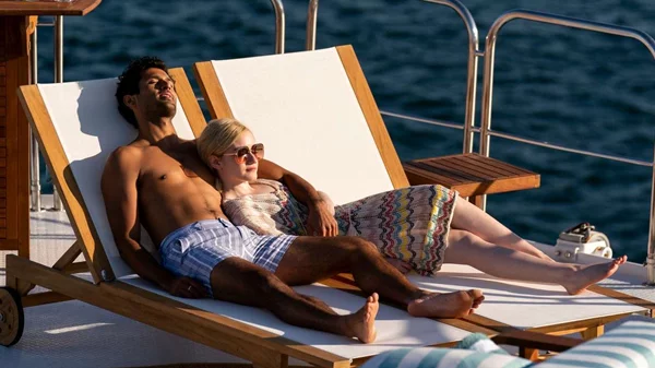 Σειρές με απατεώνες για να δεις μετά τα Tinder Swindler και Inventing Anna