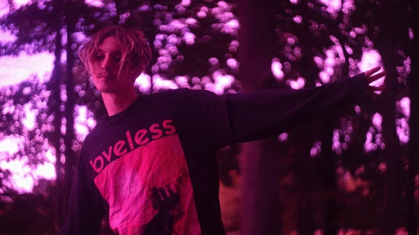 The Haunted Youth: "Ήθελα η μουσική μου να συνδέει τους ανθρώπους σαν μια group therapy συνεδρία"