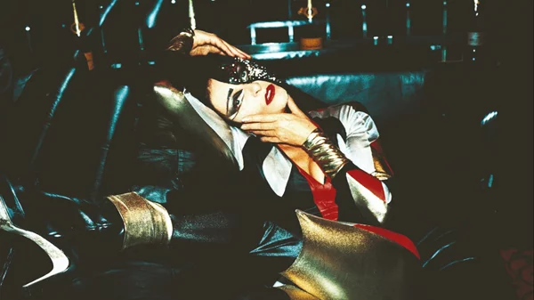 Πρώτες εικόνες από τη δυναμική επιστροφή της Siouxsie στις συναυλίες