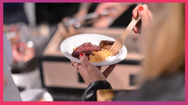 Τι μαγειρεύει το φετινό Taste of Athens;