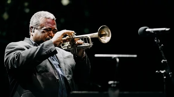 Sani Festival 2025: Εντυπωσιακή πρεμιέρα με μία sold-out συναυλία από τους Buena Vista All Stars