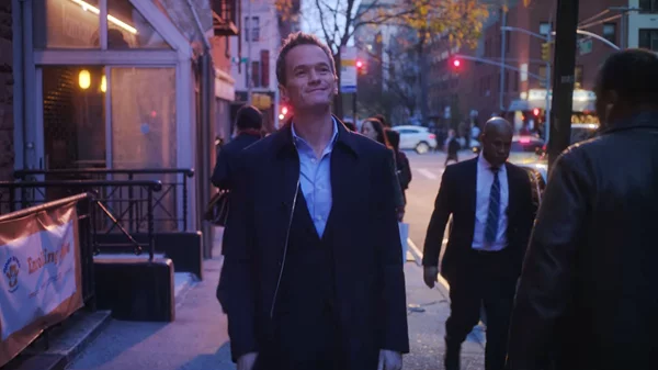 Είναι το "Uncoupled" το γκέι "Sex and the City";