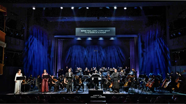 Ο Μάρκος Μπότσαρης ως πηγή μελοδραματικής έμπνευσης: με αφορμή τις πρόσφατες παρουσιάσεις ομότιτλων έργων των Καρρέρ και Μεταξά-Τζανή