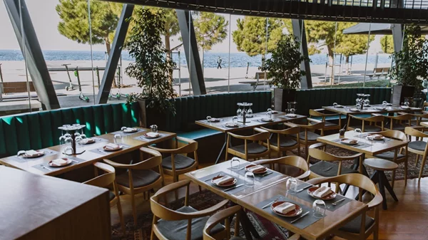 Εστέτ γιορτές με ιταλική φινέτσα στο "Navona"