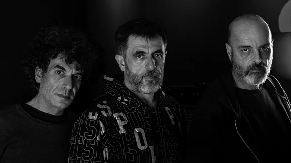 Τα Υπόγεια Ρεύματα γιορτάζουν τα 30α γενέθλιά τους στο "Κύτταρο"