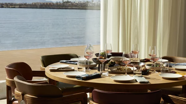 Τα νέα "Αστέρια" ανατέλλουν στον ουρανό της Γλυφάδας