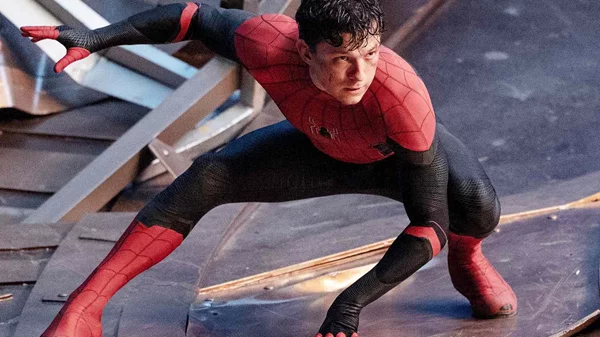 Οι πρώτες επίσημες φωτογραφίες από τα γυρίσματα του νέου Spider-Man