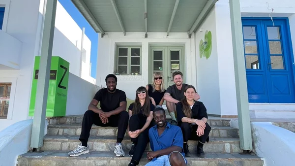 Tilos Artist Residency 2024: Δημιουργικότητα και βιωσιμότητα στο πρώτο νησί μηδενικών αποβλήτων