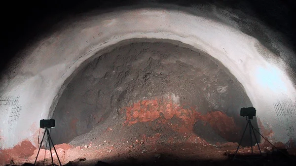 Ξεναγήσεις, περφόρμανς και συζητήσεις στο δημόσιο πρόγραμμα της έκθεσης "Ελαιώνας '23"