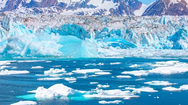 Γροιλανδία: Όσα αξίζει να ξέρουμε για το μεγαλύτερο νησί του κόσμου