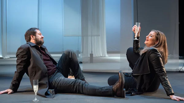 Τρεις άχαστες εμπειρίες από το Θέατρο του Νέου Κόσμου συνεχίζονται