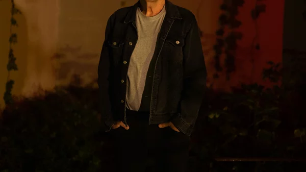 Ο Γιώργος Καρράς αποκαλύπτει "Τα Υλικά Της Χαράς" στο "Piraeus Club"