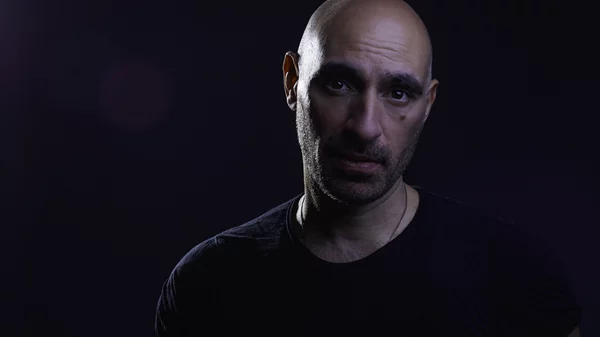 To "Oddity" υποδέχεται το 2025 με τον Len Faki