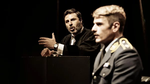 "Terror": Το κοινό επιστρέφει στη θέση του ενόρκου