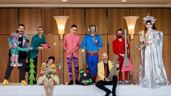 Καρα-Cartoon: Το "σκιομιούζικαλ" που λάτρεψαν τα παιδιά συνεχίζεται μέχρι τον Απρίλιο