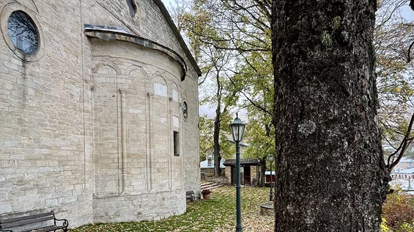 72 ώρες στη Δυτική Μακεδονία. Ταξίδι στην ομίχλη, το χρόνο, τις γεύσεις και τις εποχές