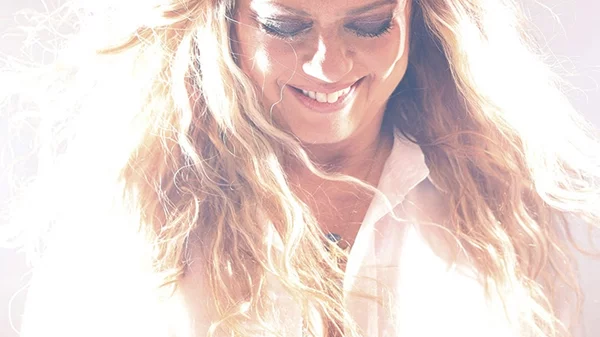 Φαληρικά 2025: Η Ελένη Τσαλιγοπούλου σε μια συναυλία με ελεύθερη είσοδο