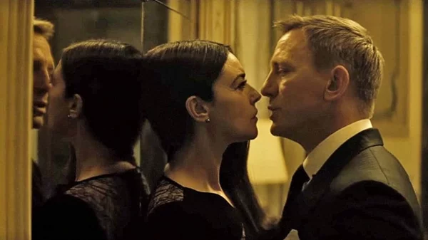 Απόψε (28/12) στην TV: Το όνομα είναι Μποντ