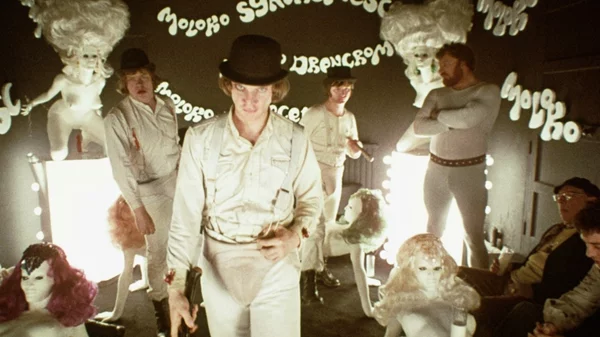 Το Κουρδιστό Πορτοκάλι