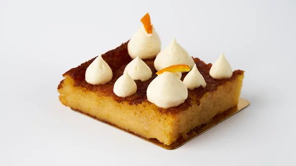 Η Αθηνά Κακλαμάνου γλυκαίνει το Παγκράτι με το "Chobi Lab"