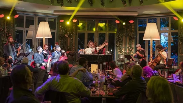 Γιορτές στις μουσικές σκηνές της πόλης