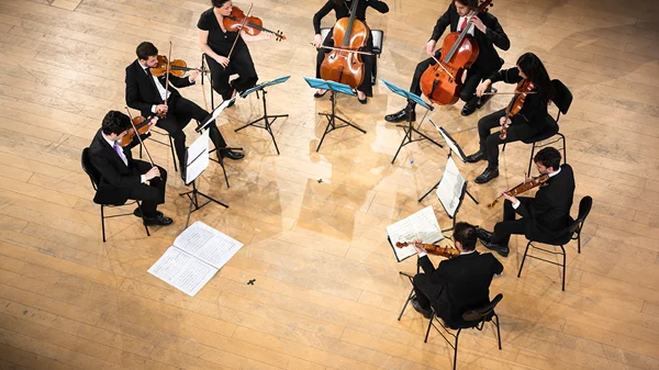 Η West-Eastern Divan Orchestra έρχεται στο SNF Nostos