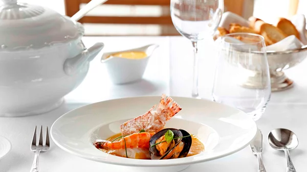 Ντελικάτη ψαροφαγία στο "Μεγάλη Βρεταννία"