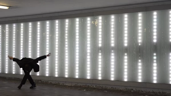 "Art & Science Micro Forum": Πώς συνδέεται ο χορός με την επιστήμη, την τεχνολογία και το περιβάλλον;