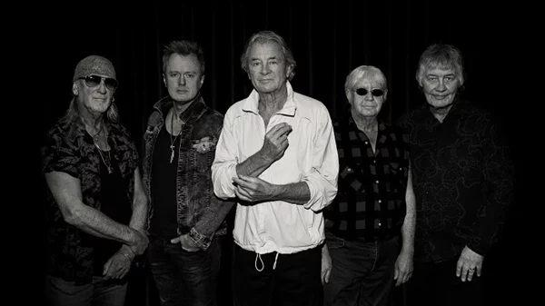 Deep Purple και Saxon πρωταγωνιστούν στο Rockwave 2023!