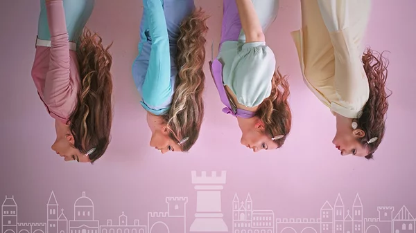 Έρχεται το Φεστιβάλ Νέων Θεατρικών Ομάδων Οff Οff Athens στο Επί Κολωνώ