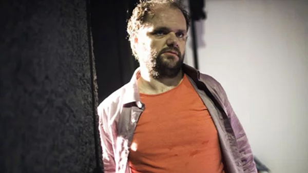 "Μιστέρο Μπούφο" με guest star τον Μάκη Παπαδημητρίου