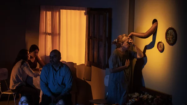 "Goodbye, Lindita": Η παράσταση-φαινόμενο επιστρέφει!