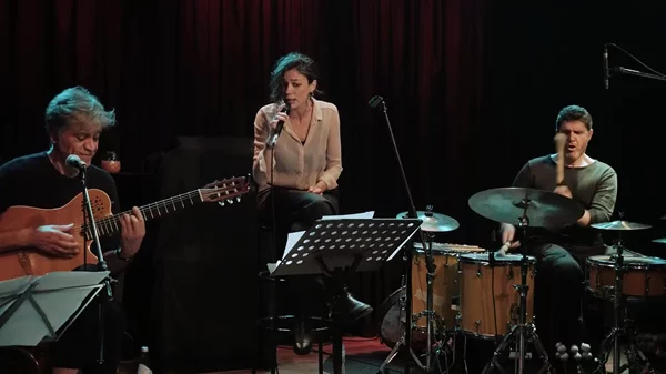 "Τσάι γιασεμιού": Μια βραδιά με τα αγαπημένα τραγούδια της Αρλέτας