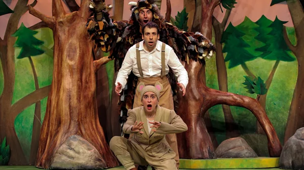 "Το Γκρούφαλο": Η μουσικοθεατρική παράσταση που αγάπησαν μικροί και μεγάλοι συνεχίζεται για Φεβρουάριο και Μάρτιο στο Θέατρο Βέμπο