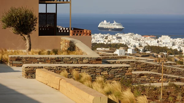 "Sun Aeriko": Boutique ατμόσφαιρα σε τηνιακό σκηνικό