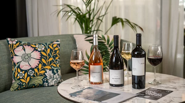 Το IT+ αγαπά το κρασί και υποδέχεται το οινοποιείο Navitas