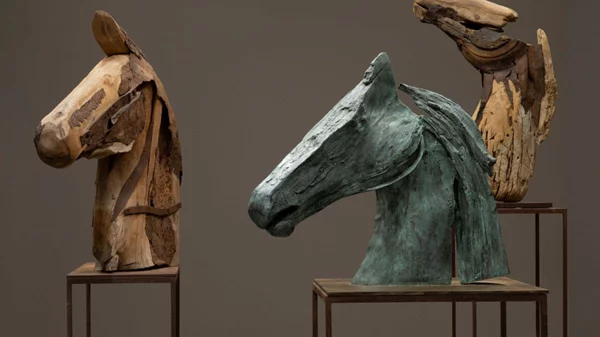 H Αλεξάνδρα Αθανασιάδη "Πλάθει το άυλο"