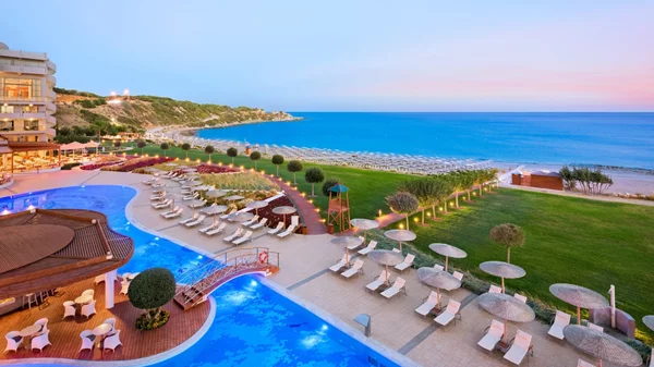 "Elysium Resort & Spa": Προορισμός κομψότητας και πολυτέλειας στη Ρόδο