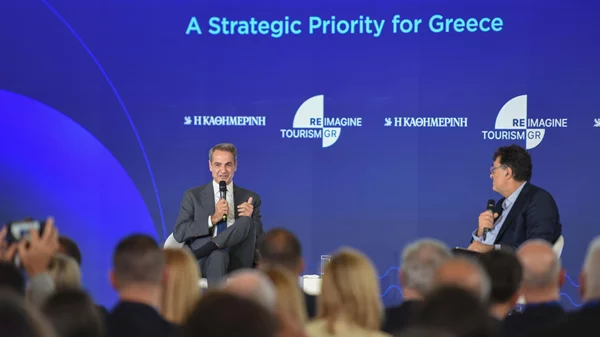 Κ. Μητσοτάκης: "Η Ελλάδα δεν έχει και δεν πρόκειται να αποκτήσει πρόβλημα υπερτουρισμού" | Το μέλλον του κλάδου στο 2ο Reimagine Tourism in Greece