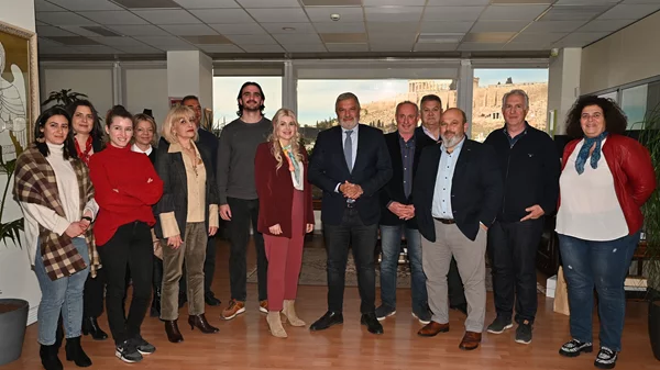 Ο αττικός αμπελώνας στο προσκήνιο