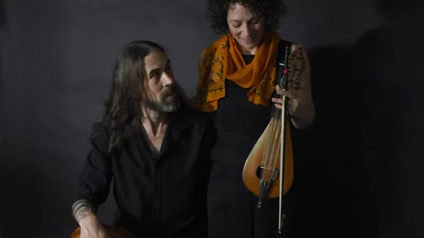 To acoustic duo των Paul Goodman και Μανωλίας Κοκολογιάννη στο "Zp87"