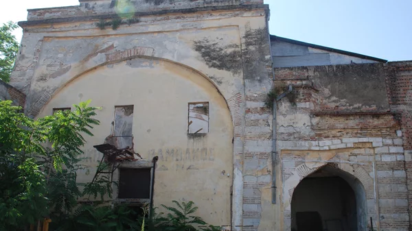 ΥΠΠΟ: Ολοκληρώθηκε η δωρεά του παλαιού Τεμένους Μεζά ή Ισκεντέρ Μπέη από την Εθνική Τράπεζα, στα Γιαννιτσά