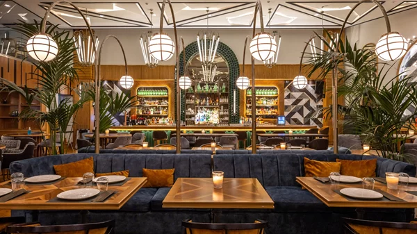 Λαμπερό επετειακό πάρτυ στο "Nuéra"