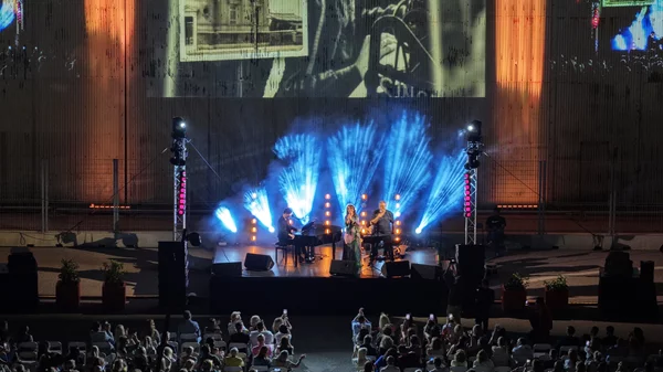 "Μαγευτικές Μελωδίες από τη Μεγάλη Οθόνη" ζωντάνεψαν κάτω από την πρώτη πανσέληνο του καλοκαιριού στο The Ellinikon Experience Park