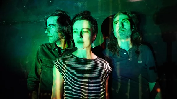 Α Place to Bury Strangers | Oliver Ackermann, πιστεύεις όντως ότι η "Αγάπη σε βρίσκει";