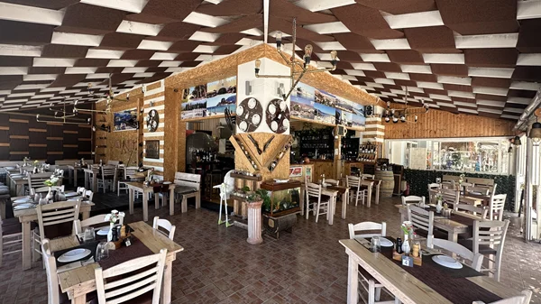 S. Pellegrino: Μας υποδέχεται στο "Mystilli Meal & Grill"