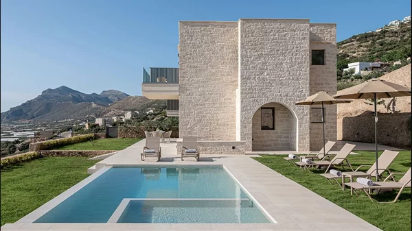 Be on Holidays: Πολυτελή φιλοξενία αλά κρητικά