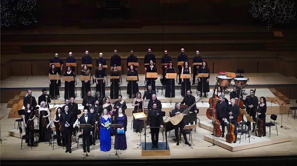 Ένας περίπλους στις εορταστικές μουσικές εκδηλώσεις: απανωτά sold out, περιορισμένες απολαύσεις!